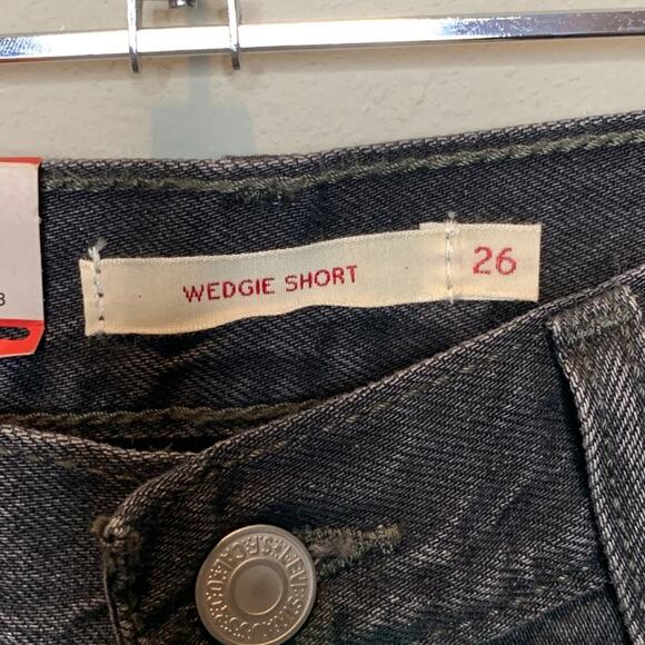 NWT Levis Wedgie Fit Bling Bling‎ High Rise Shorts - Picture 8 of 8